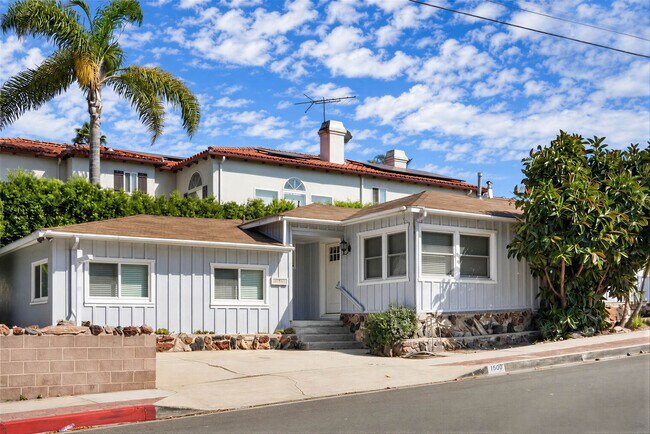 1500 Voorhees Manhattan Beach - 1500 Voorhees Ave