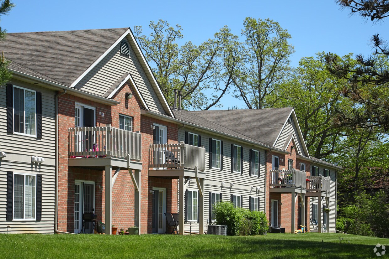 Victoria Pointe 243 Depuy Ave Jackson, MI Apartments for Rent in