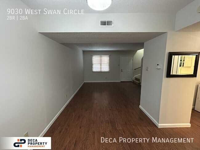 Foto del edificio - 9030 W Swan Cir