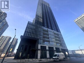 Building Photo - 395 Square One Dr