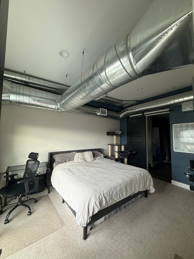 Foto del edificio - 3198 Blake St