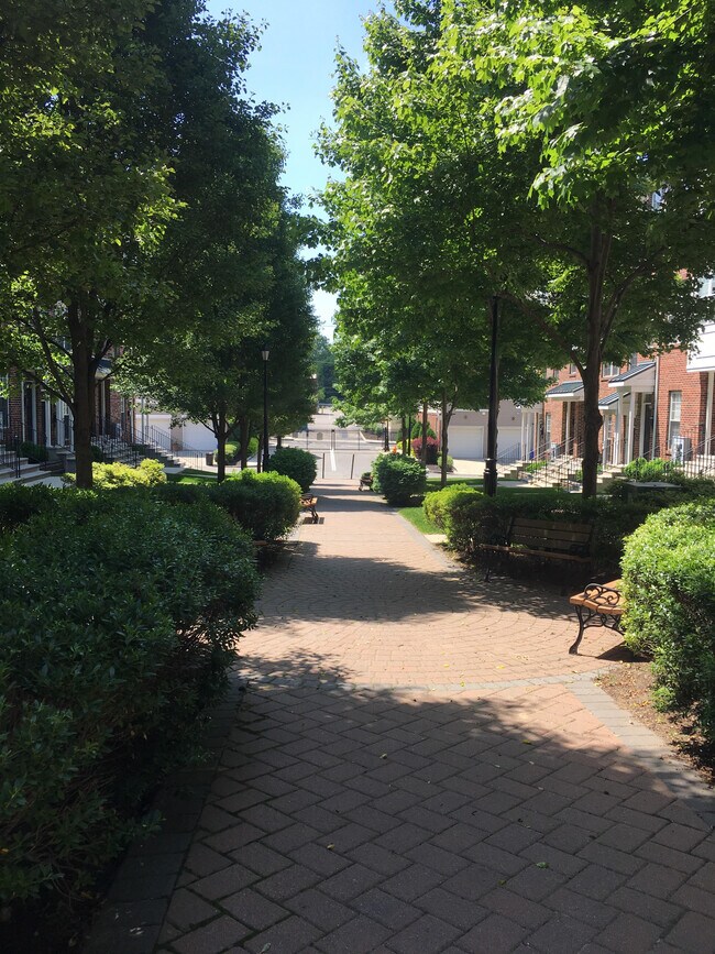 Foto del edificio - 28 Brewerytown Ct