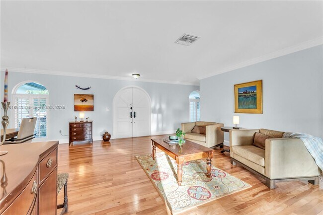 Foto del edificio - 12600 SW 70th Ave