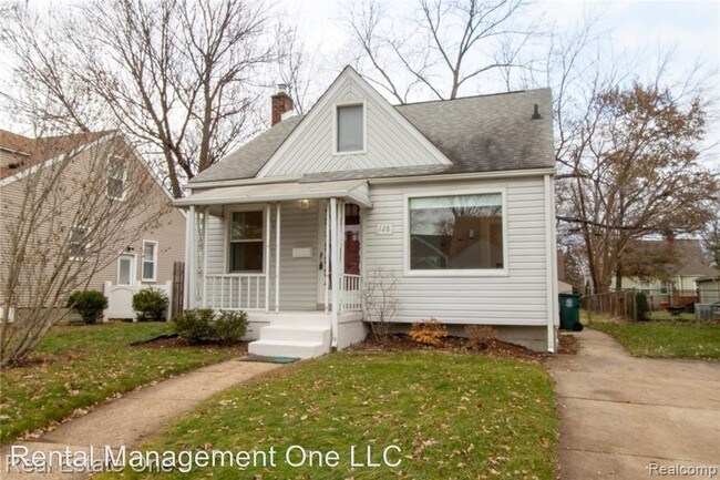Building Photo - 3 br, 1 bath House - 128 N. Rembrandt