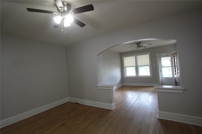 Foto del edificio - 3971 Wilmington Ave