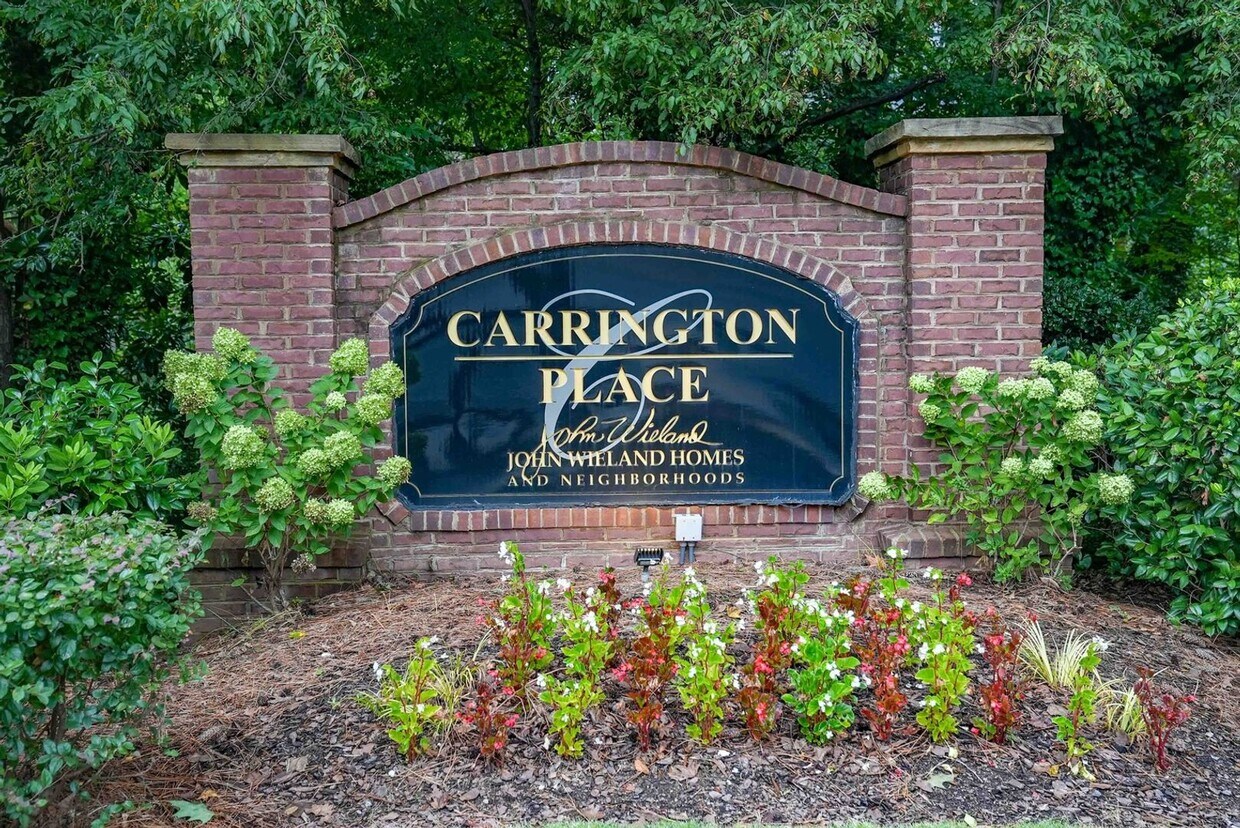 Foto principal - Luxurious 3BR Townhome in Atlanta