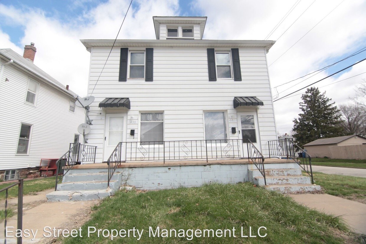 Primary Photo - 441-441 18th Avenue A