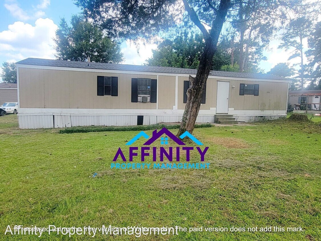 Primary Photo - 2 br, 1 bath House - 112 Lee Road 703