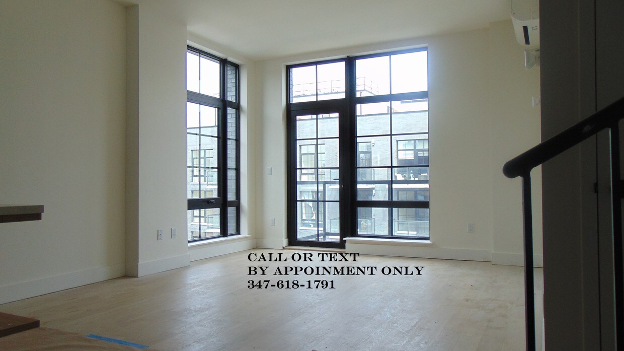 Primary Photo - 25 Bruckner Blvd