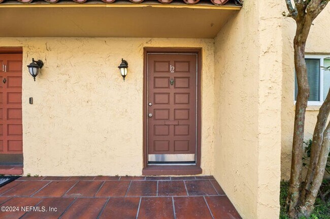 Foto del edificio - 3870 Mission Dr