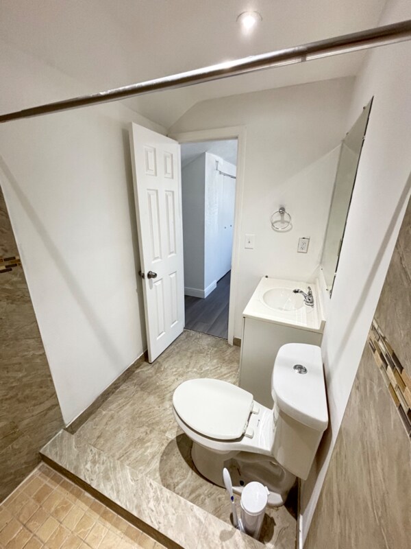 Foto del edificio - 1967 NW 24th Ave