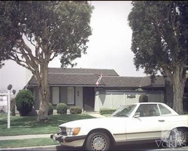 Building Photo - 1851 Fisher Dr