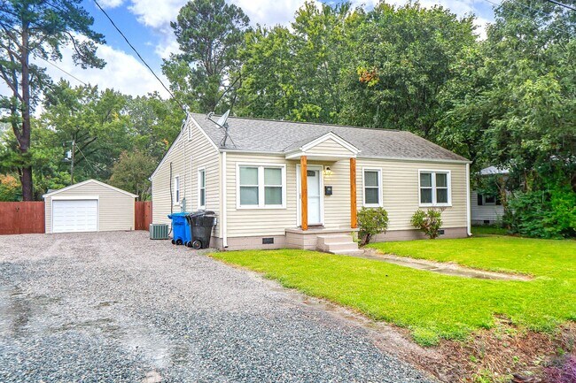 Foto del edificio - Gorgeous home rental in Virginia Beach!