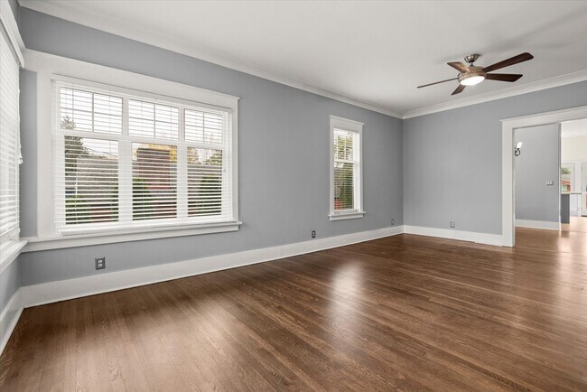 Foto del edificio - 8633 Wabash Ave S