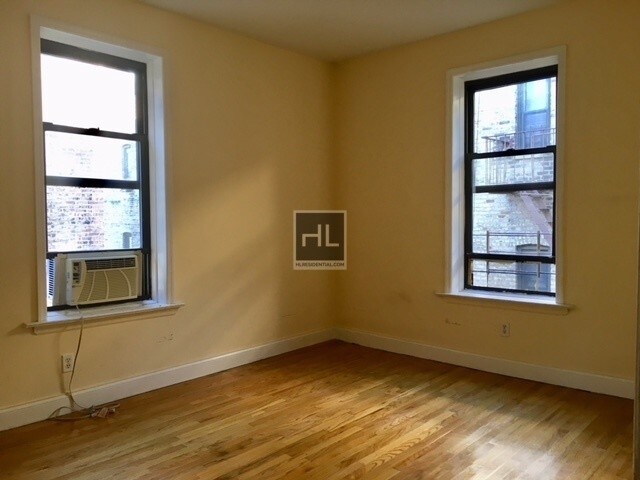 Building Photo - 14703 Northern Blvd
