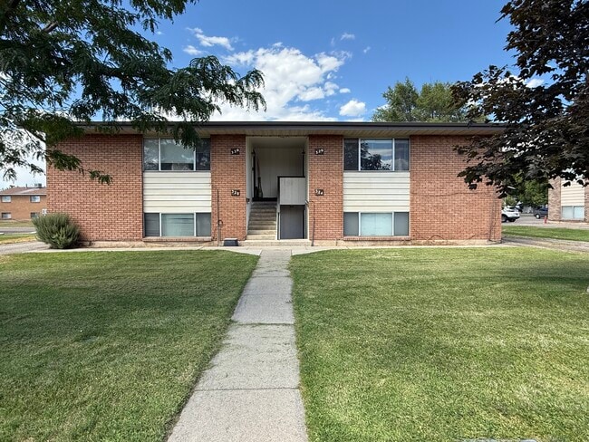 Building Photo - 326 W 450 N