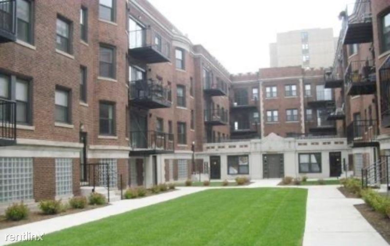 Primary Photo - 4627 S Drexel Blvd