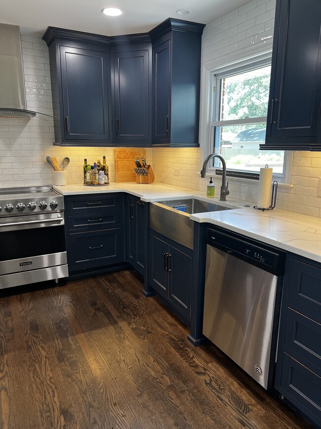 Building Photo - 101 Mary Ann Dr