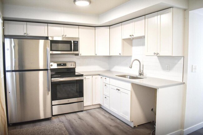 Building Photo - 13663 E. Nevada Pace