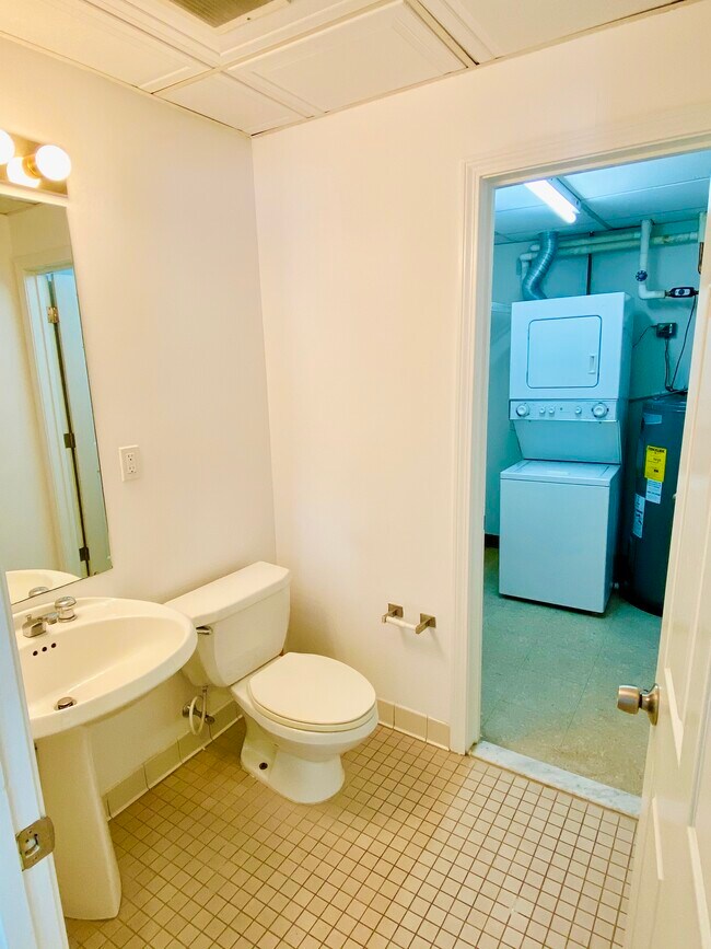 Parkville Lofts 30 Arbor St Hartford, CT Apartments for Rent in