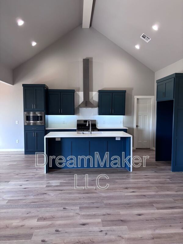 Foto del edificio - 3102 SE 34th St