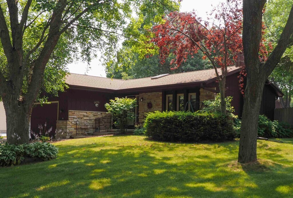 Primary Photo - 3101 Sundown Ct