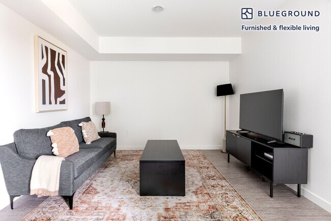 Foto del edificio - 2150 Kittredge St