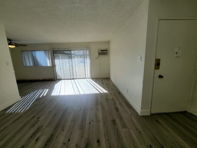 Building Photo - 18020 Burbank Blvd