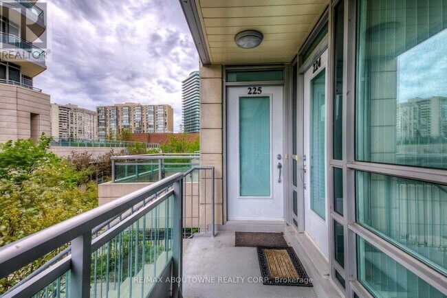 Photo du bâtiment - 31 Olive Ave