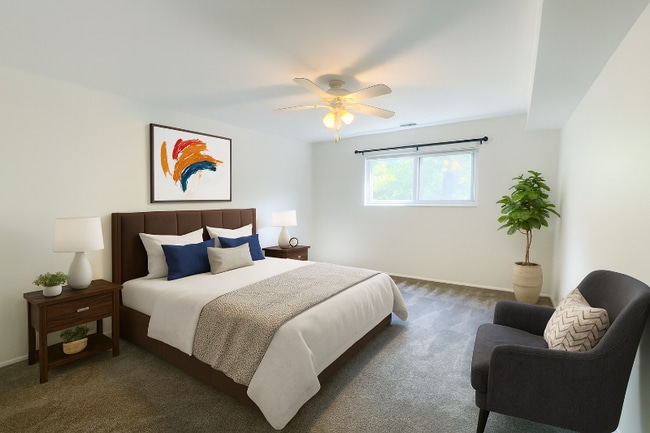 Building Photo - 46 Township Line Rd