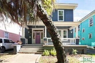 Building Photo - 608 W 37th St