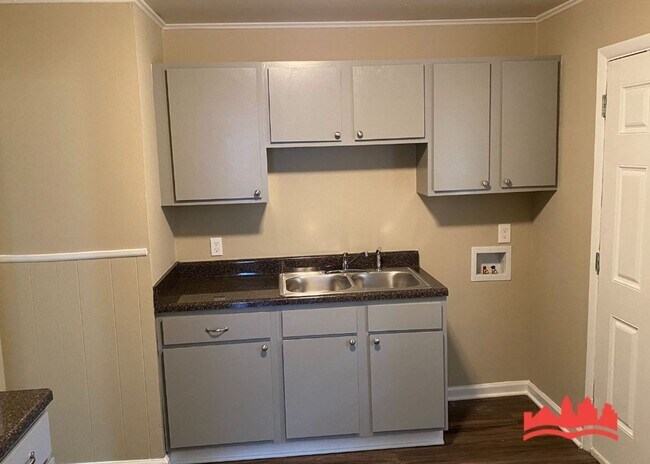 Foto del edificio - 1246 Holliday St