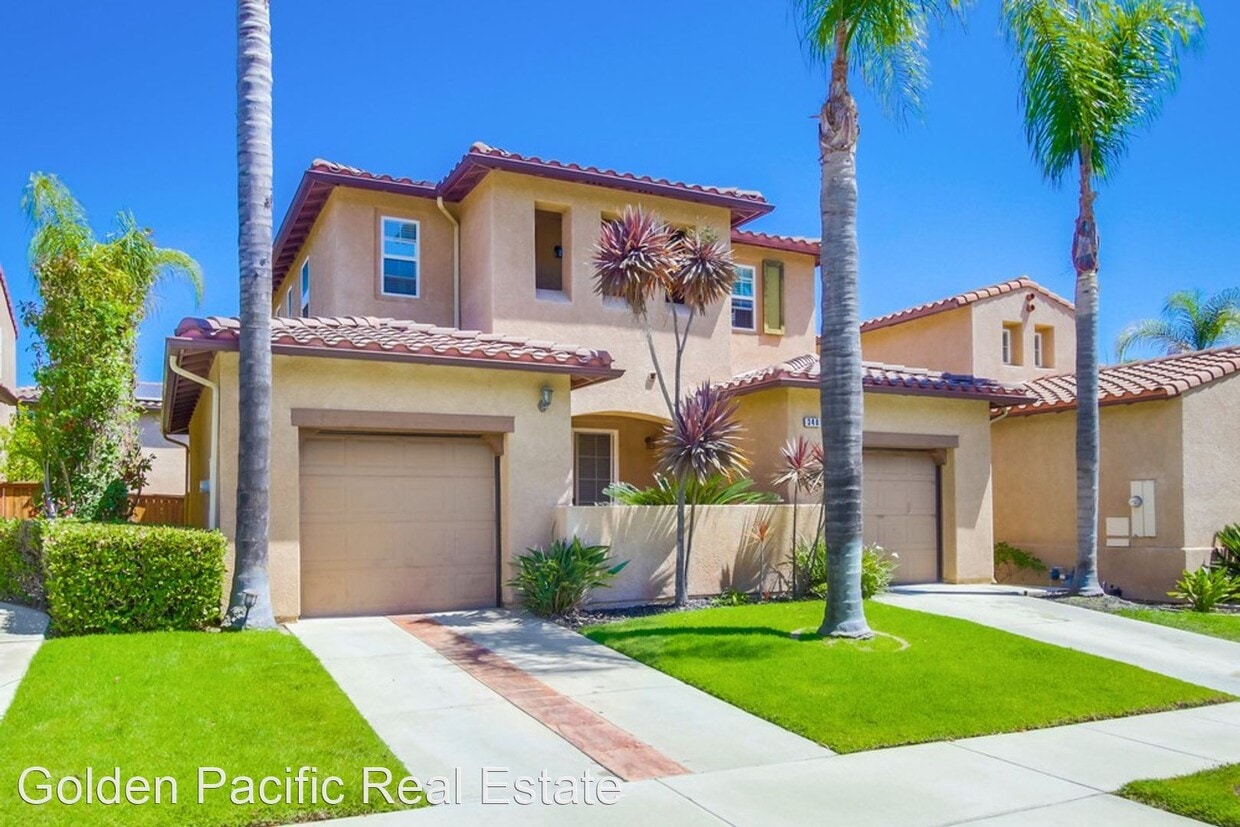 3 br, 2.5 bath House 348 Avenida La Cuesta House for Rent in San