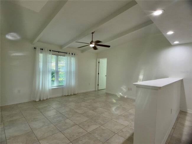 Foto del edificio - 4001 Oakhurst Dr