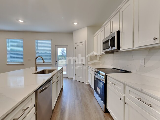 Building Photo - 168 Portside Pk Dr