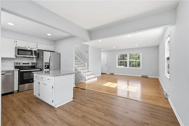 Building Photo - 10729 McGee St
