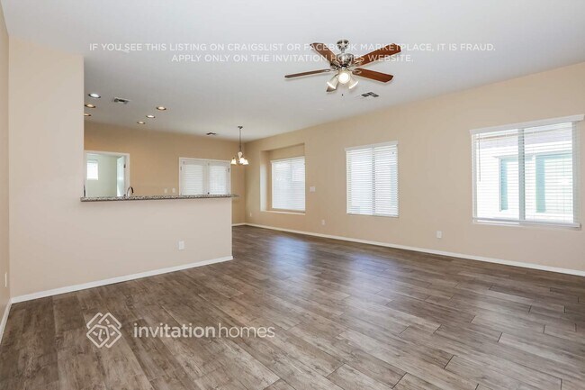 Foto del edificio - 28406 N Crimm Rd