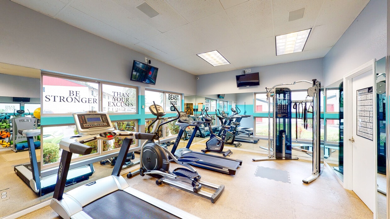 Pinewood Square Apartment Homes Apartments in Lynnwood, WA