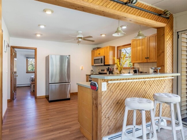 Building Photo - 673 Acorn Hill Rd