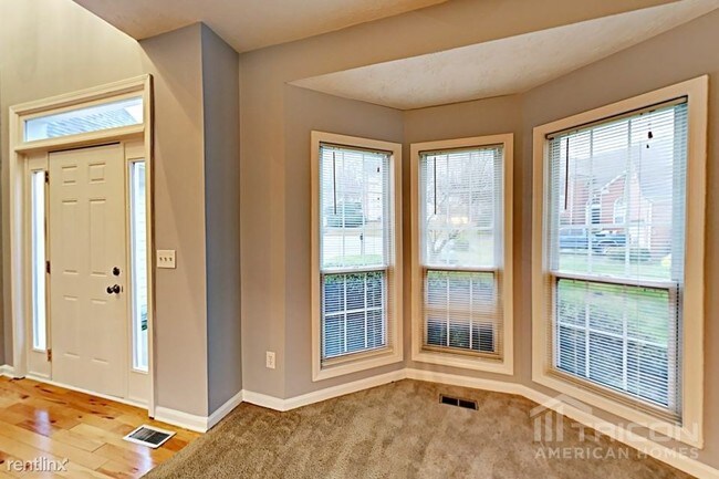 Foto del edificio - 5186 Hidden Meadow Ct