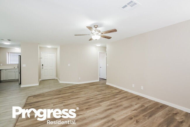Building Photo - 4924 Goldeneye Way