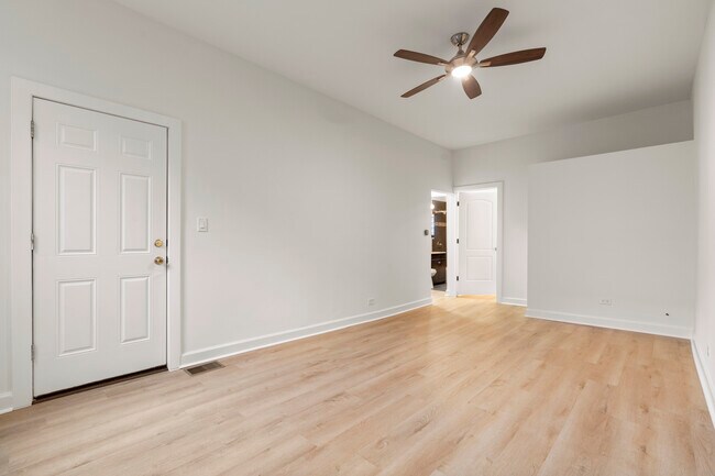 Foto del edificio - 2617 W Hirsch St