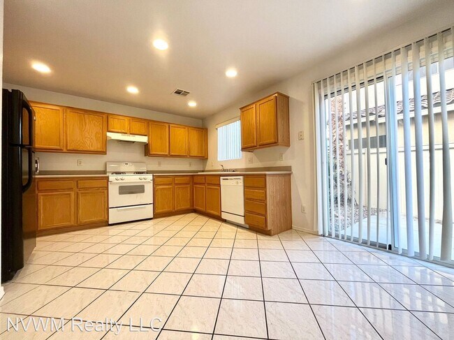 Foto del edificio - 3 br, 2.5 bath House - 1019 Monte De Oro Ave