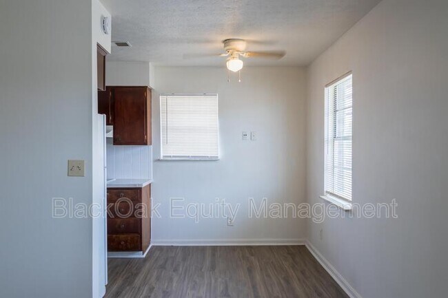 Building Photo - 4206 Foreman Ln