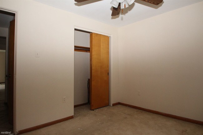 Building Photo - 270 W Steuben St