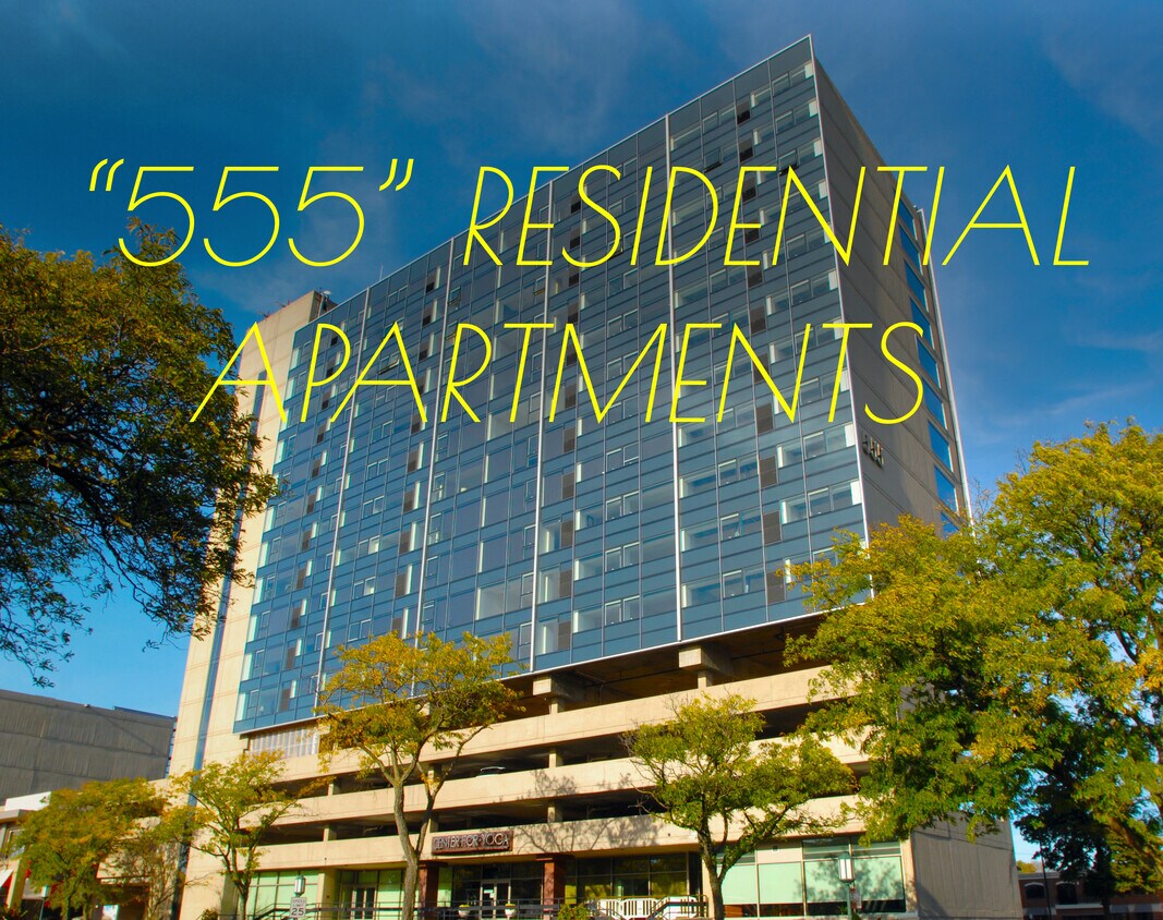 555 Luxury Apartments Apartments in Birmingham, MI