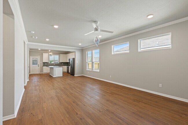 Foto del edificio - 7505 Hudson Grove Dr