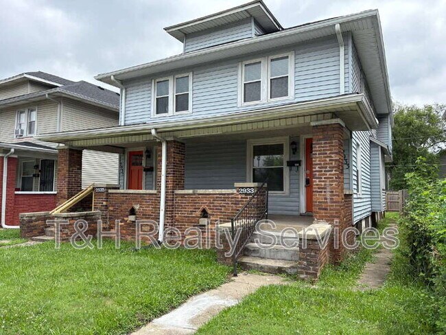 Building Photo - 2933 Ruckle St