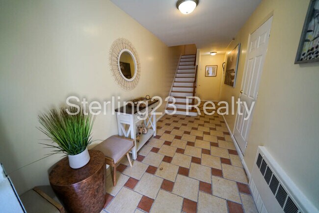 Building Photo - 2609 29th St