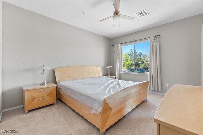 Foto del edificio - 1012 Domnus Ln